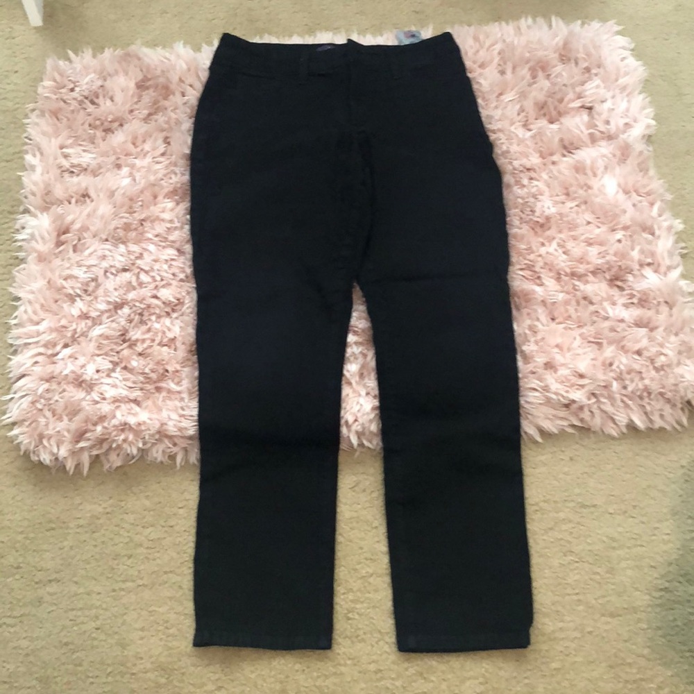 Women’s black jean pants